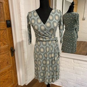 Ann Taylor wrap dress 2 petite